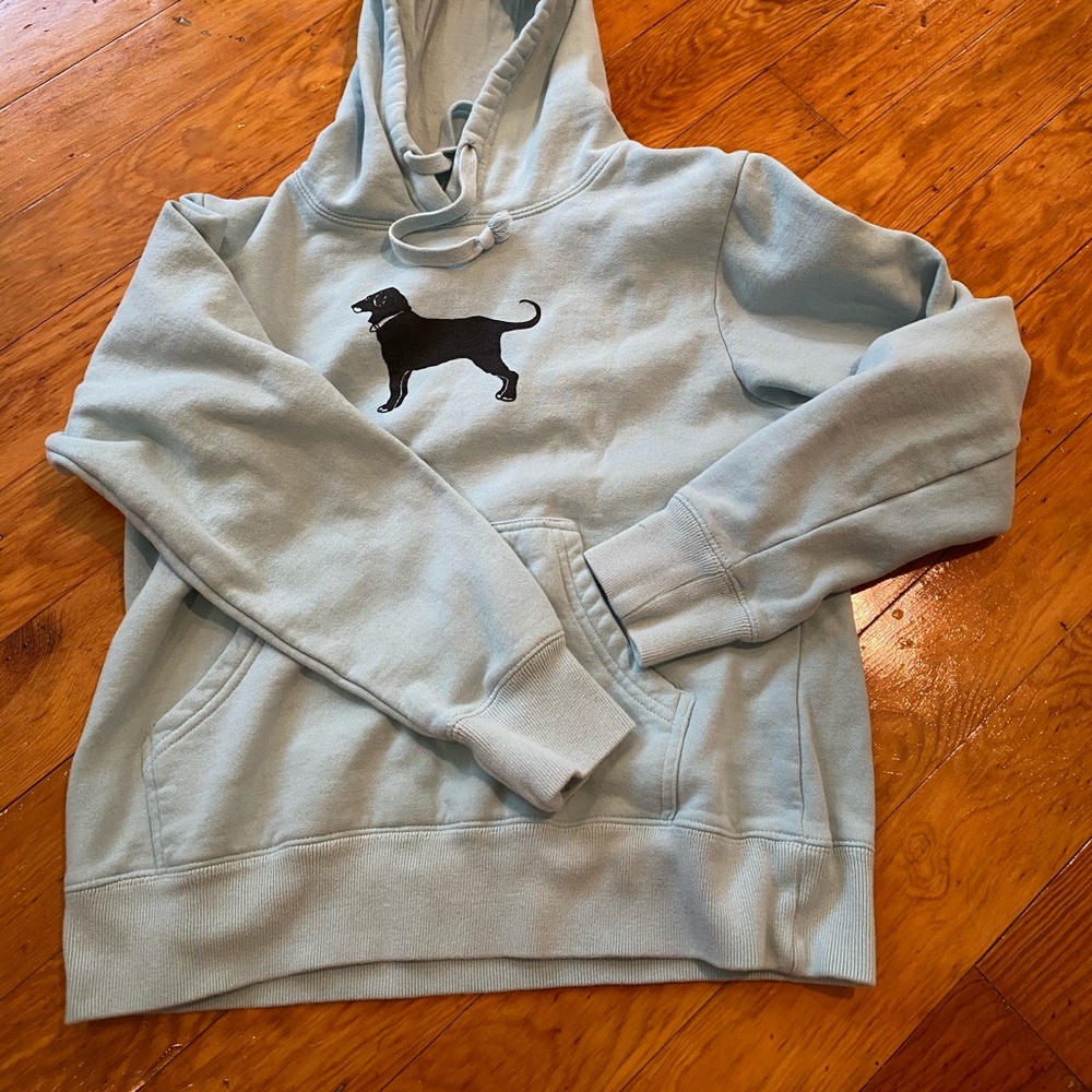 The black dog sweatshirt